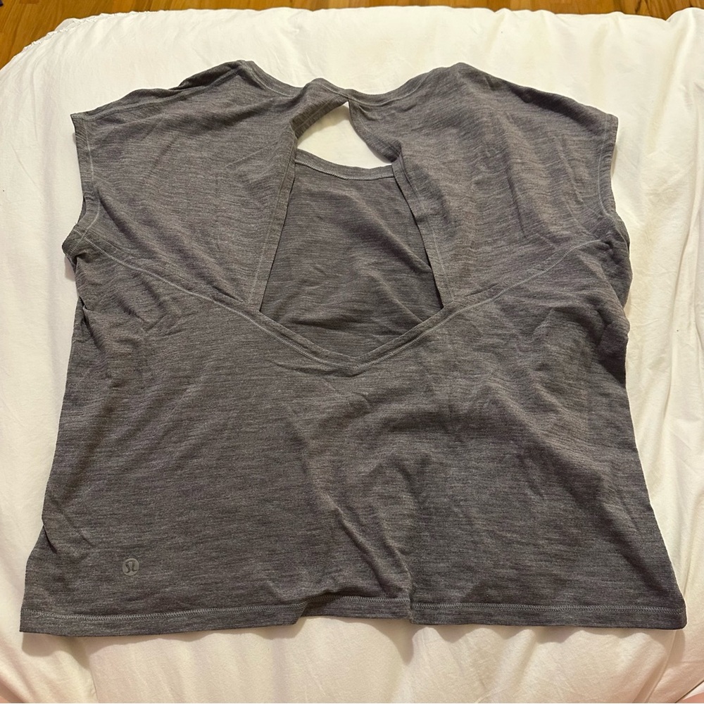 Lululemon Gray Boxy Cap Sleeve T-Shirt